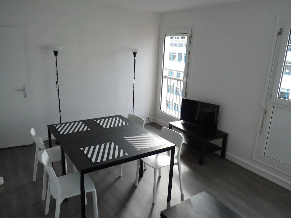 Residence Kerhallet 布雷斯特 0*,  法国